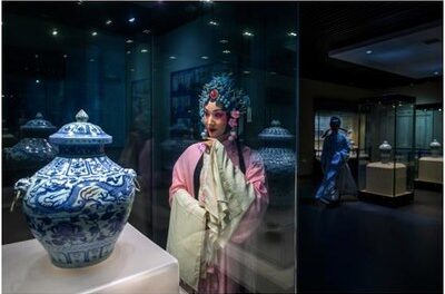 Xinhua Silk Road: Chinese blue & white porcelain museum becomes popular attraction