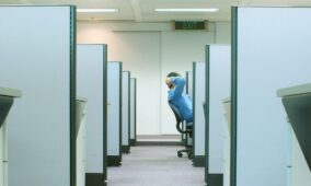 Almost half of customer service issues being left unresolved in Singapore